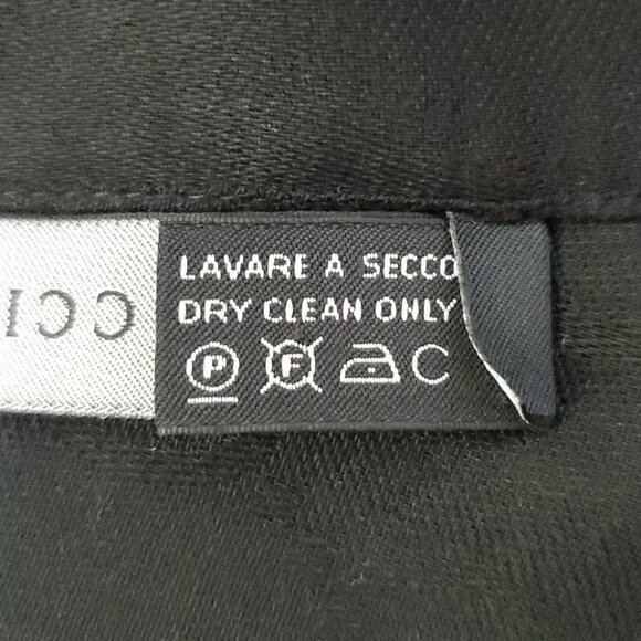 Auth GUCCI - Black Wool Silk Scarf - Picture 3 of 5